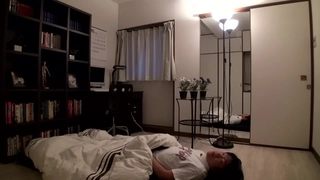 苗条美女主播性感情趣装椅子上自慰,振动器道具大JJ抽插自慰,呻吟诱惑喜欢不要错过